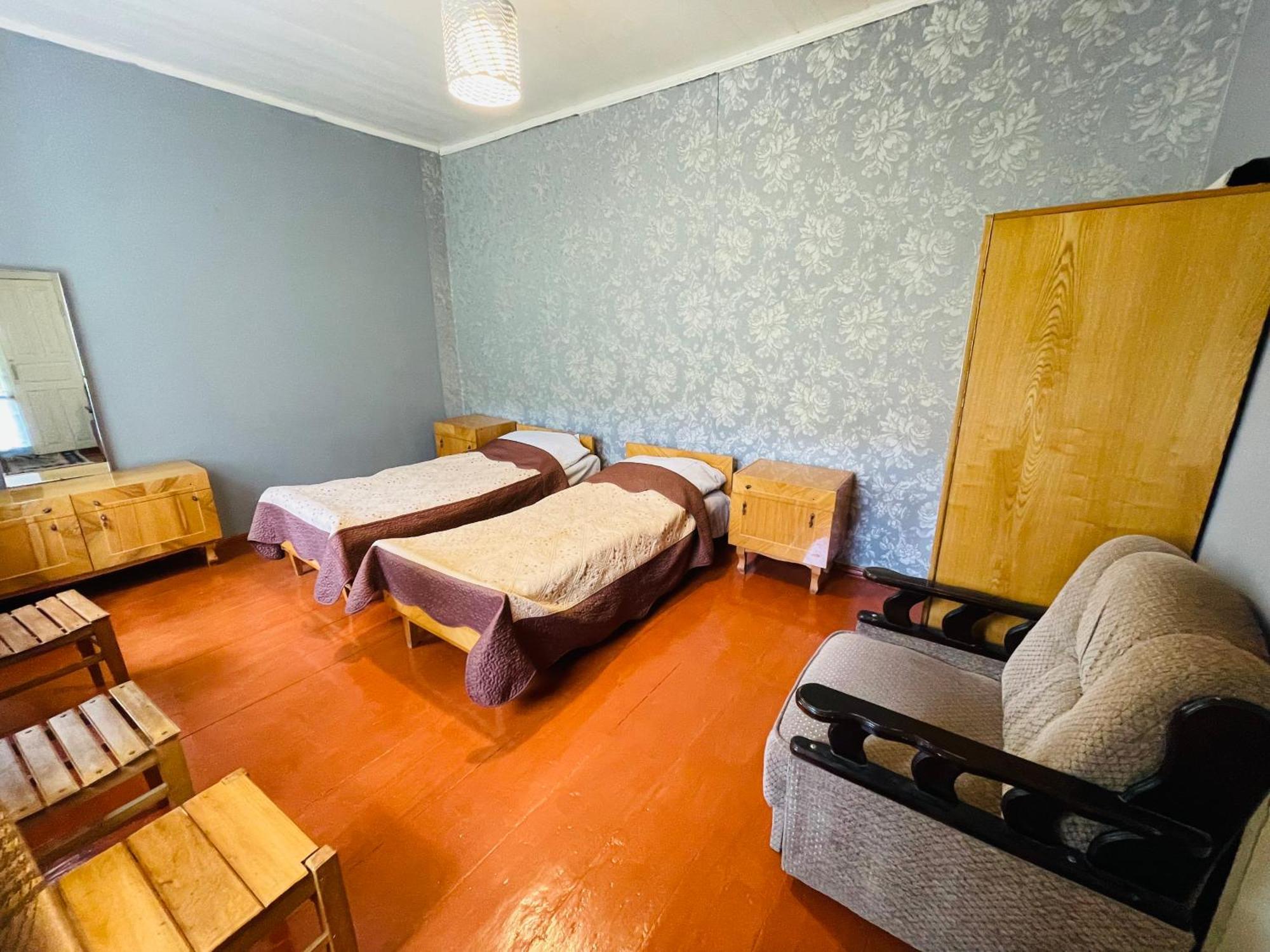 Guesthouse Am Museum Mestia Eksteriør bilde